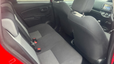 Toyota Yaris 1.5 VVT-i Design 5dr Petrol Hatchback